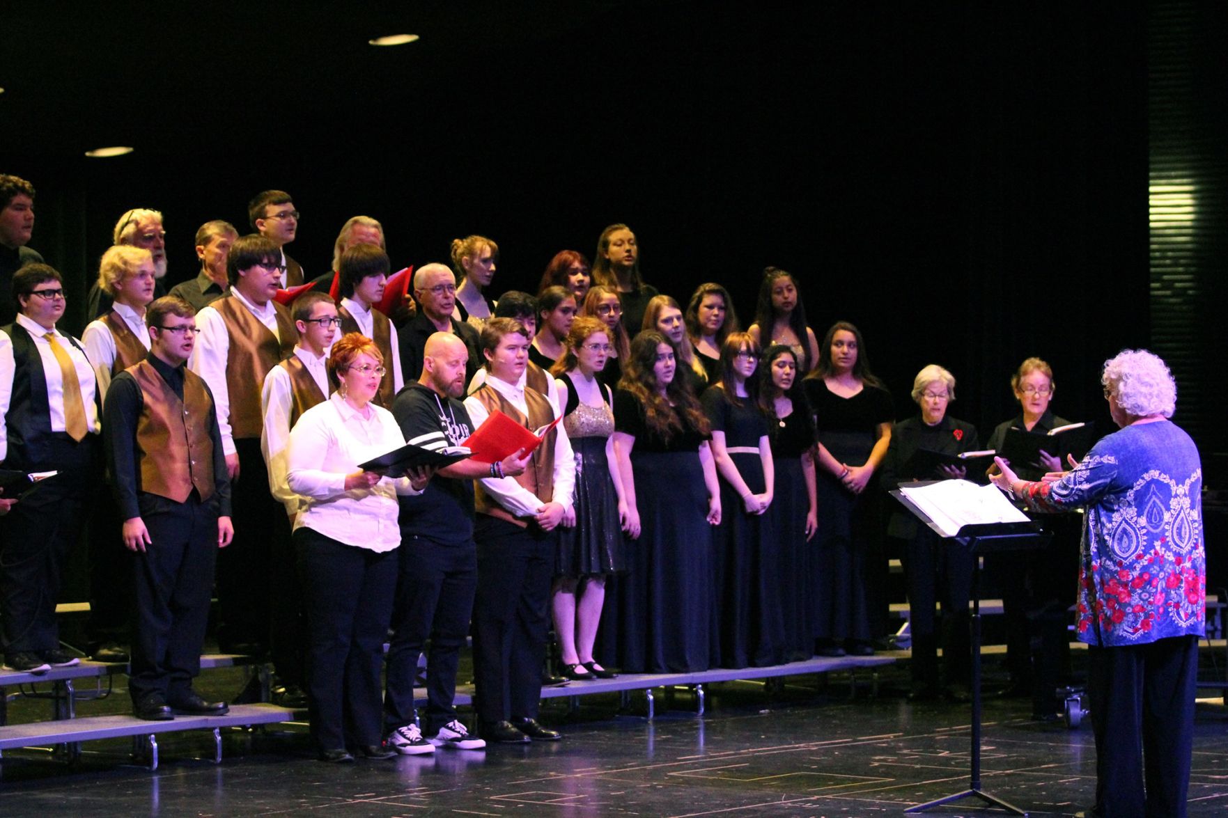 Kaufman High School hosts Veterans Day choir concert
